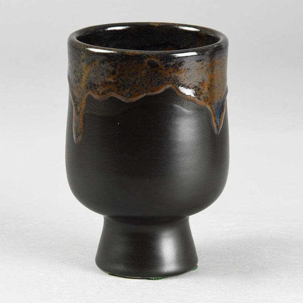 Jan Bontjes van Beek, Germany, goblet vase with black dripping glaze F8038 - Freeforms