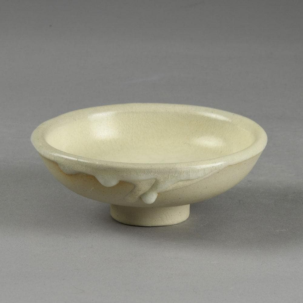 Jan Bontjes van Beek, Germany, shallow bowl with white dripping glaze F8040 - Freeforms