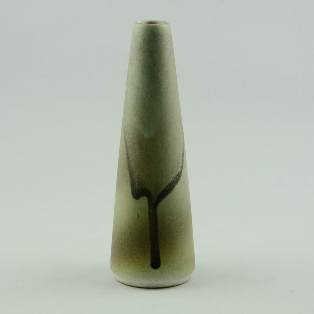 Jan Bontjes van Beek, Germany, stoneware triangular vase D6139 - Freeforms