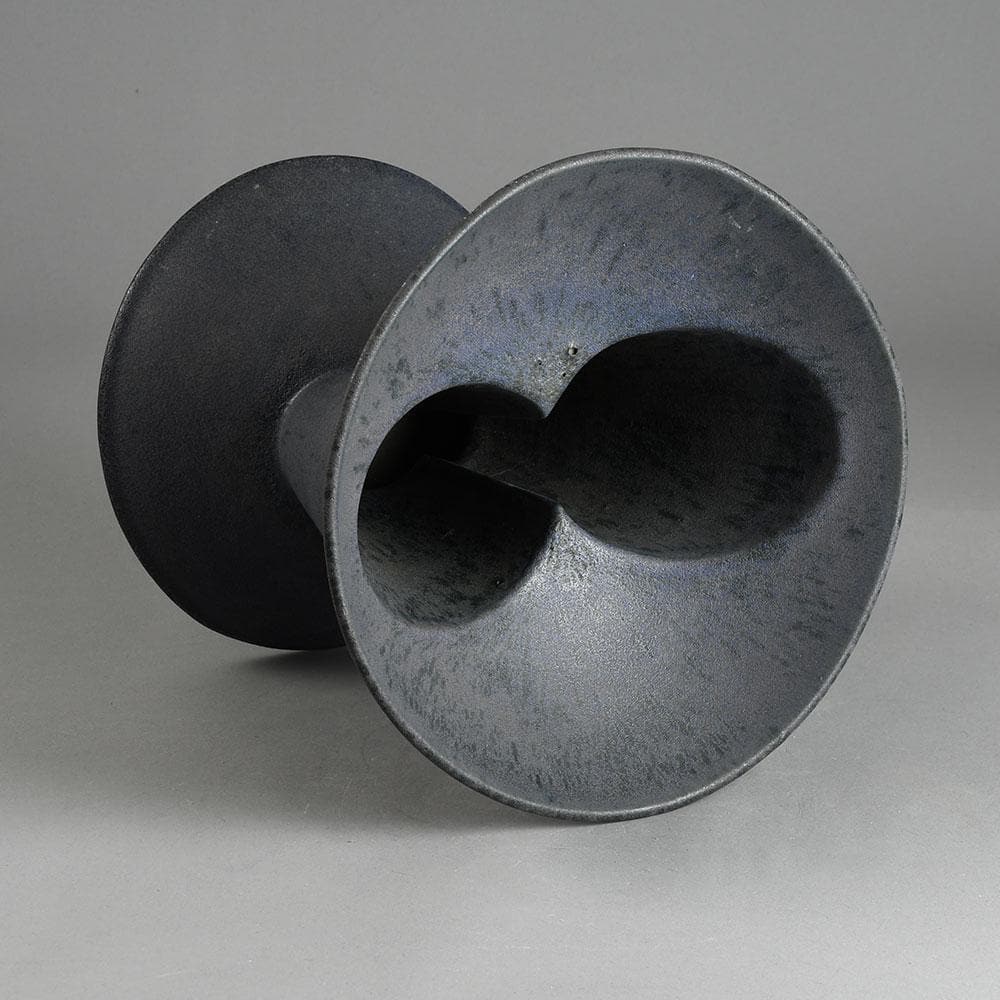 Jan van der Vaart, Netherlands, stoneware vase with gray glaze E7266 - Freeforms