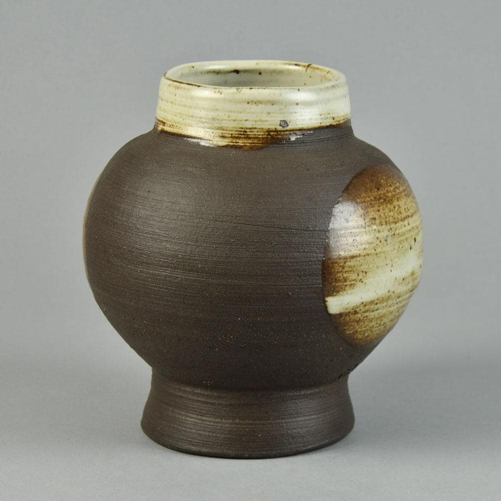 Janet Leach, St. Ives Pottery, UK unique stoneware partially glazed vase G9297 - Freeforms