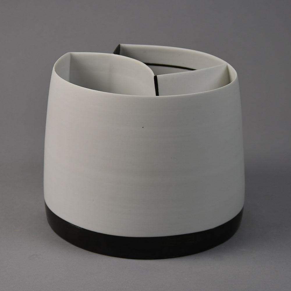 Karin Bablok, own studio, Germany, porcelain partitioned vessel with black lines G9130 - Freeforms