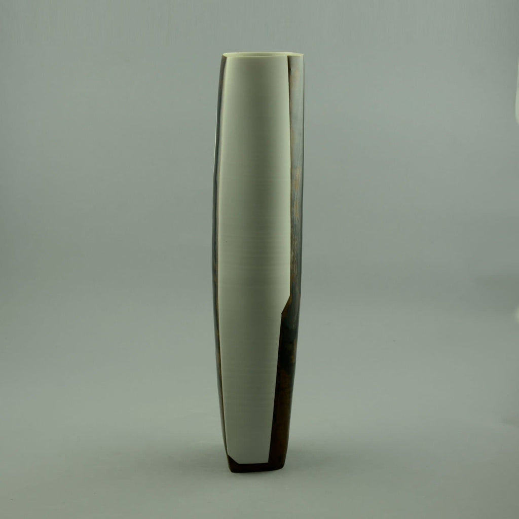 Karin Bablok, porcelain vase with brown and white glaze, D6142 - Freeforms