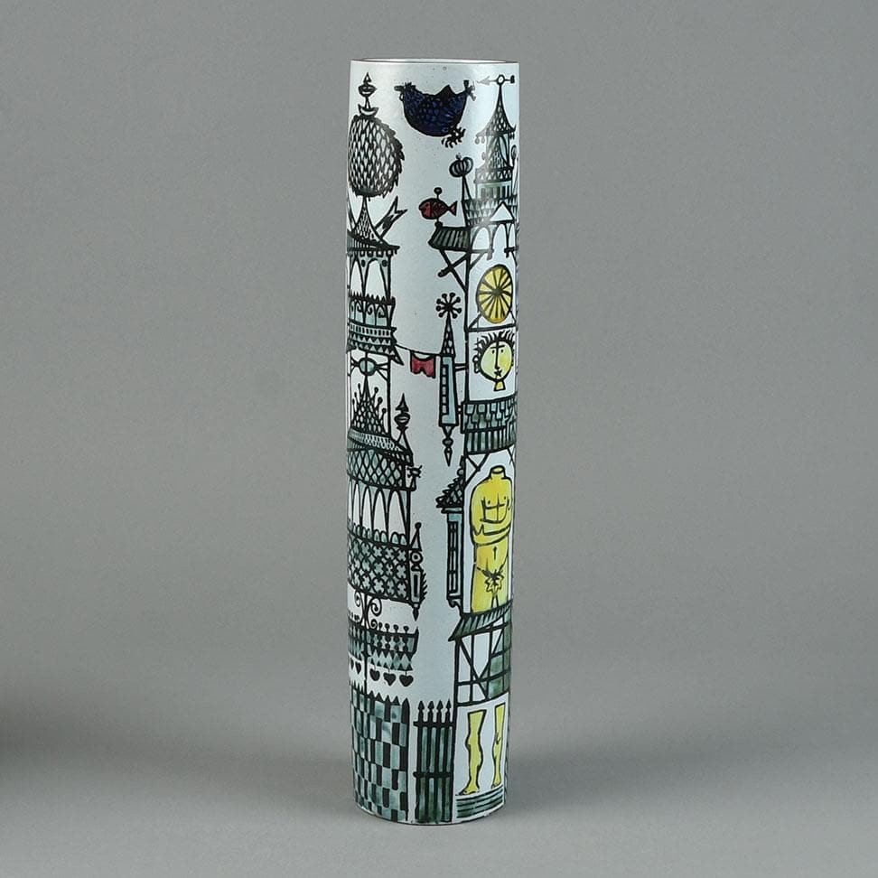 "Karneval" vase, earthenware with white tin glaze by Stig Lindberg A1831 - Freeforms