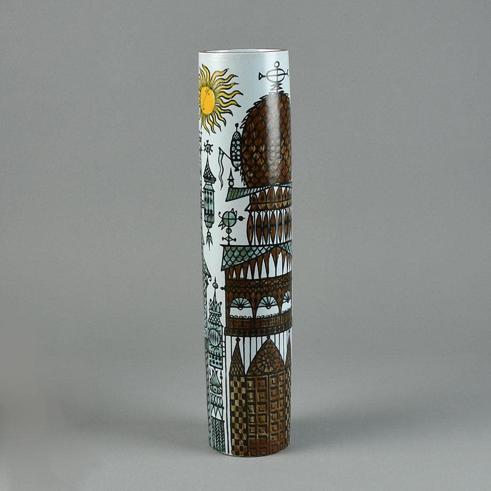 "Karneval" vase, earthenware with white tin glaze by Stig Lindberg A1831 - Freeforms