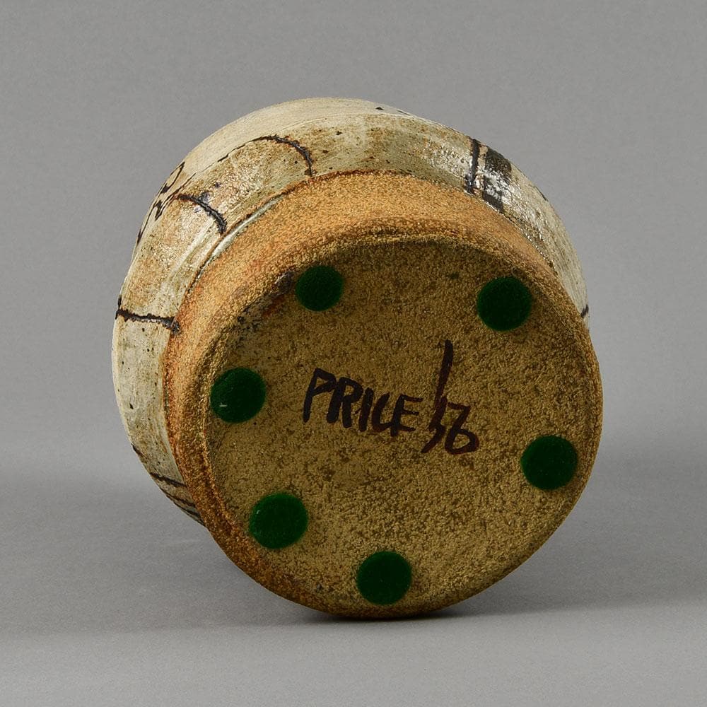 Ken Price, US, unique stoneware vase with incised illustration, F8302 - Freeforms