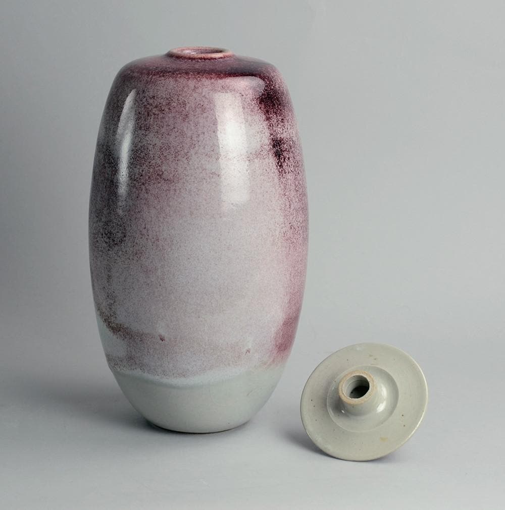 Large stoneware lidded jar by Johan Broekema A2158 - Freeforms