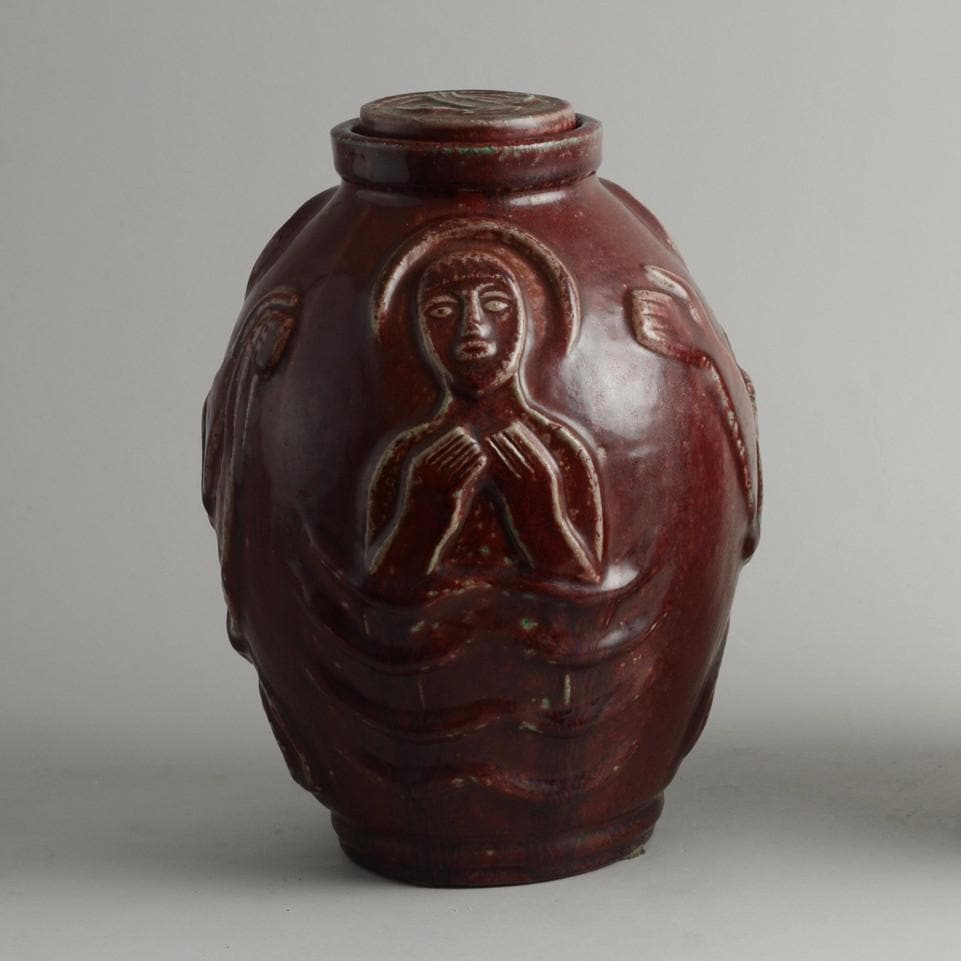 Lidded jar by Jais Nielsen for Royal Copenhagen N1095 - Freeforms