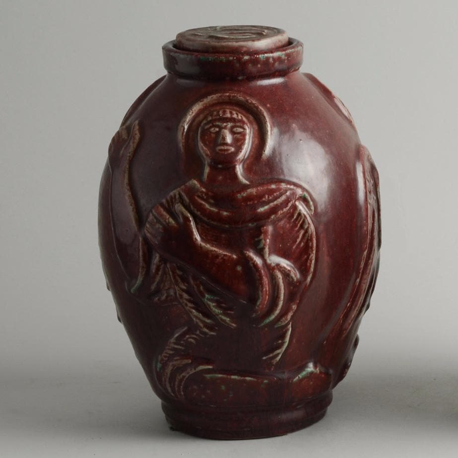 Lidded jar by Jais Nielsen for Royal Copenhagen N1095 - Freeforms