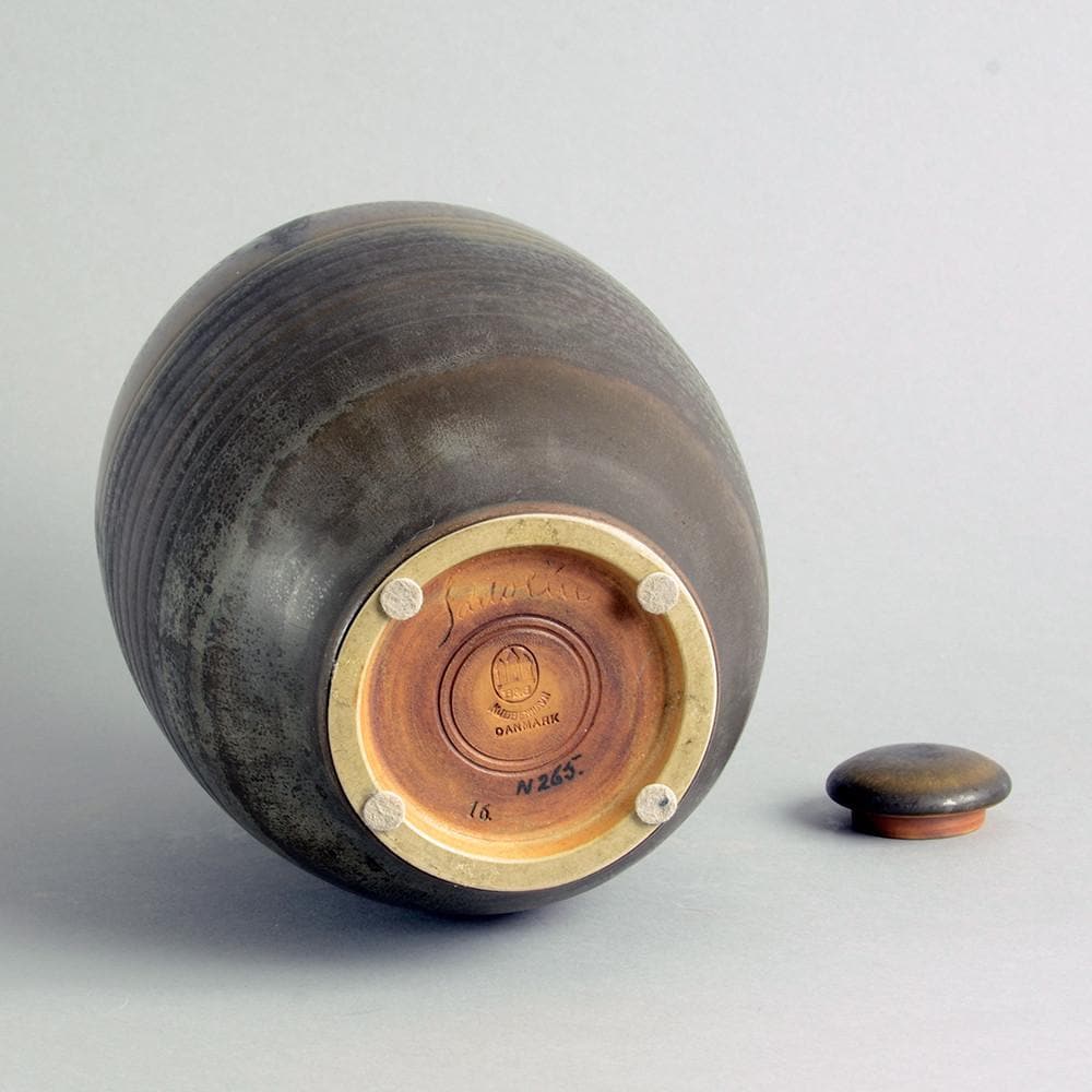 Lidded vase by Ebbe Sadolin for Bing and Grondahl N6044 - Freeforms
