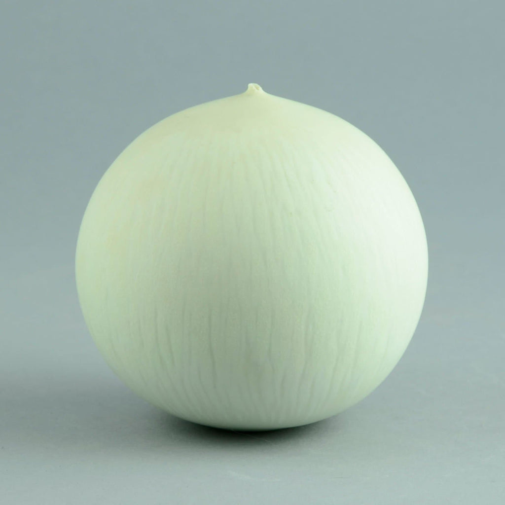 Mary White, UK, stoneware vase by C5334 - Freeforms