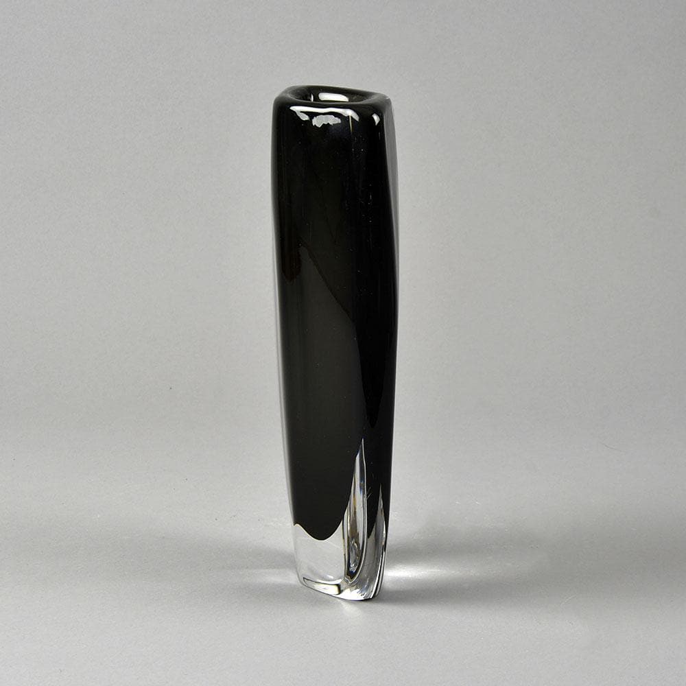 Nils Landberg for Orrefors, Sweden, Sommerso vase in black and clear glaze F8222 - Freeforms