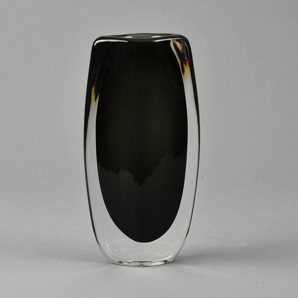 Nils Landberg for Orrefors, Sweden, Sommerso vase in black and clear glaze F8222 - Freeforms