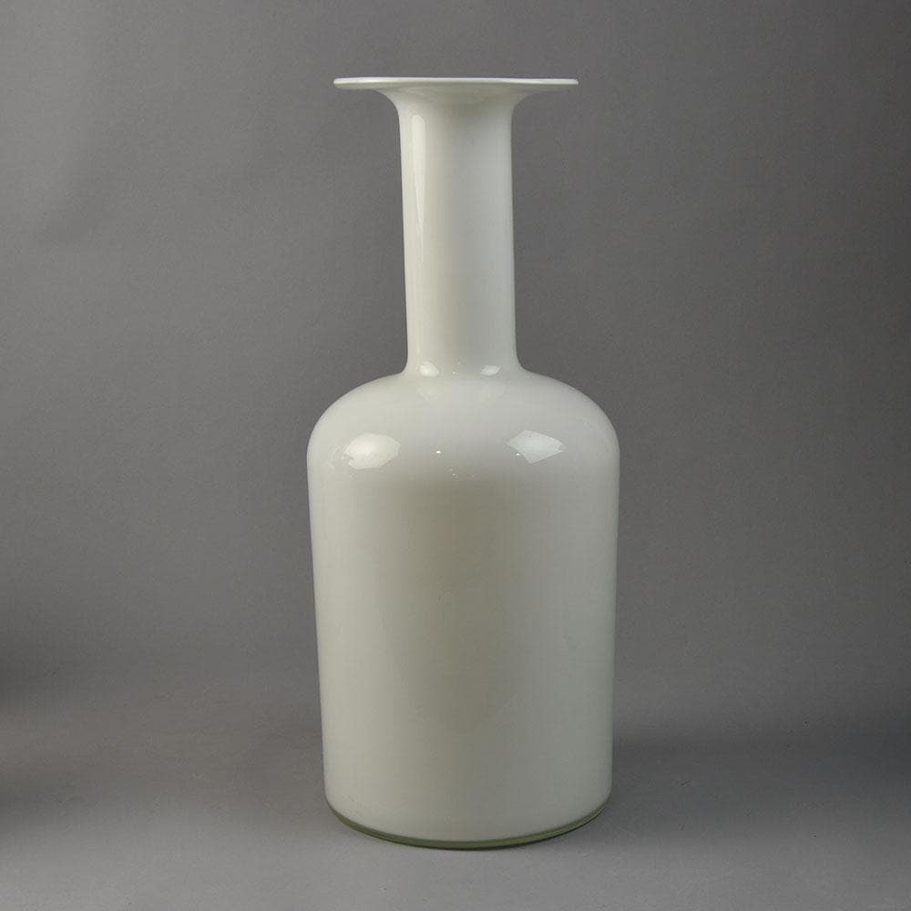 Otto Brauer for Holmegaard, Denmark, "Gulvvase" in white glass N9635 - Freeforms