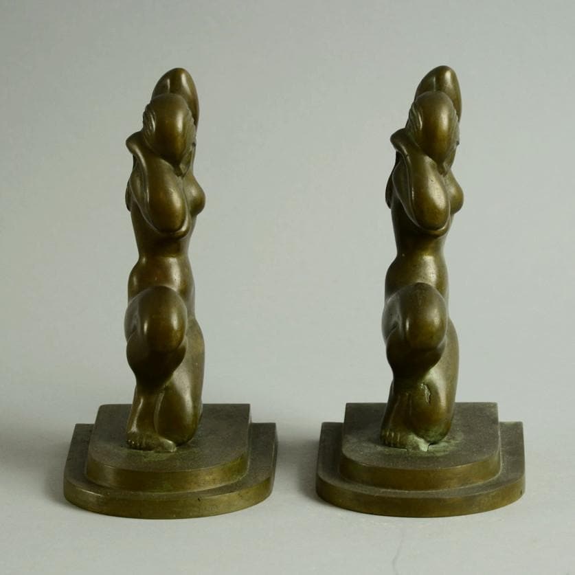 Pair of bronze bookends by Tinos N9763 - Freeforms