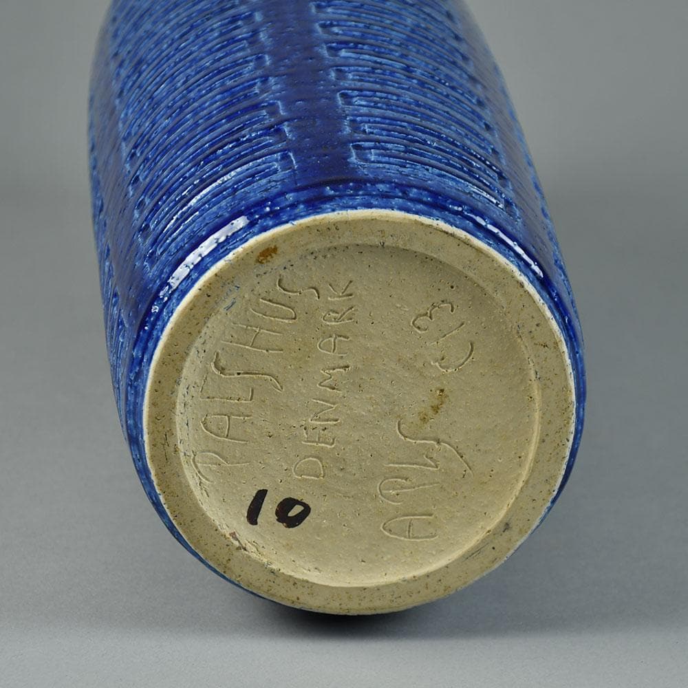 Per and Annelise Linnemann-Schmidt at Palshus, large vase with glossy blue glaze G9321 - Freeforms