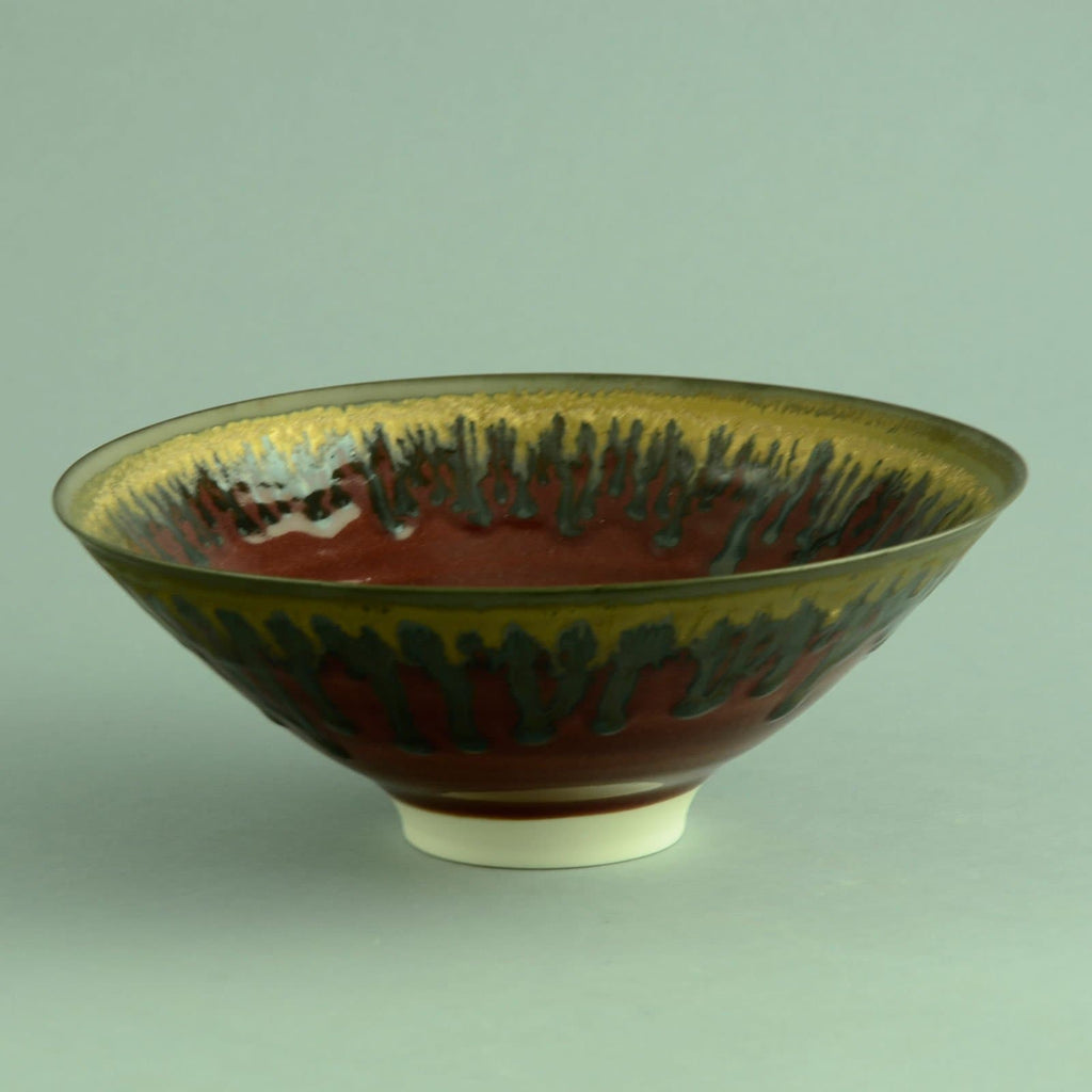 Peter Wills, Porcelain bowl with red and metallic brown glaze D6032 - Freeforms