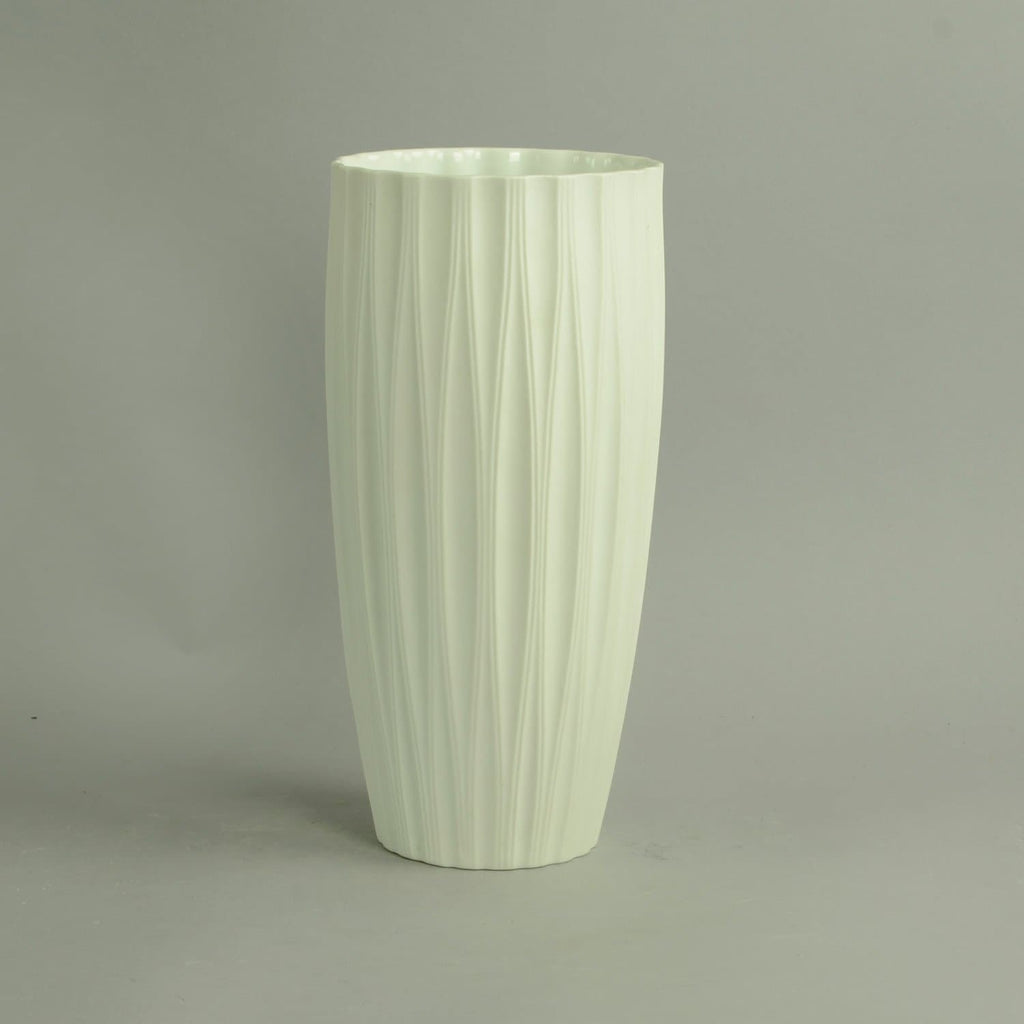Porcelain vase by Lorenz Hutschenreuther C5091 - Freeforms