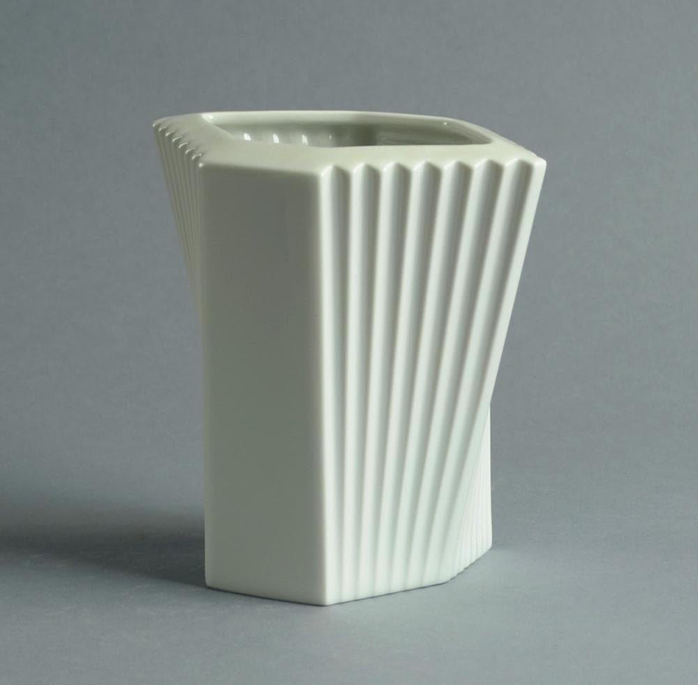 Porcelain vase by Sami Wirkkala for Rosenthal N9577 - Freeforms