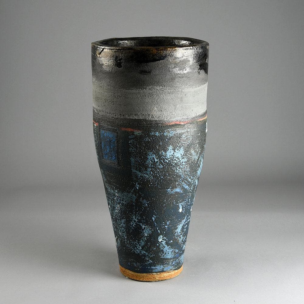 Robin Welch, UK, very large unique stoneware vase with blue glaze E7343 - Freeforms