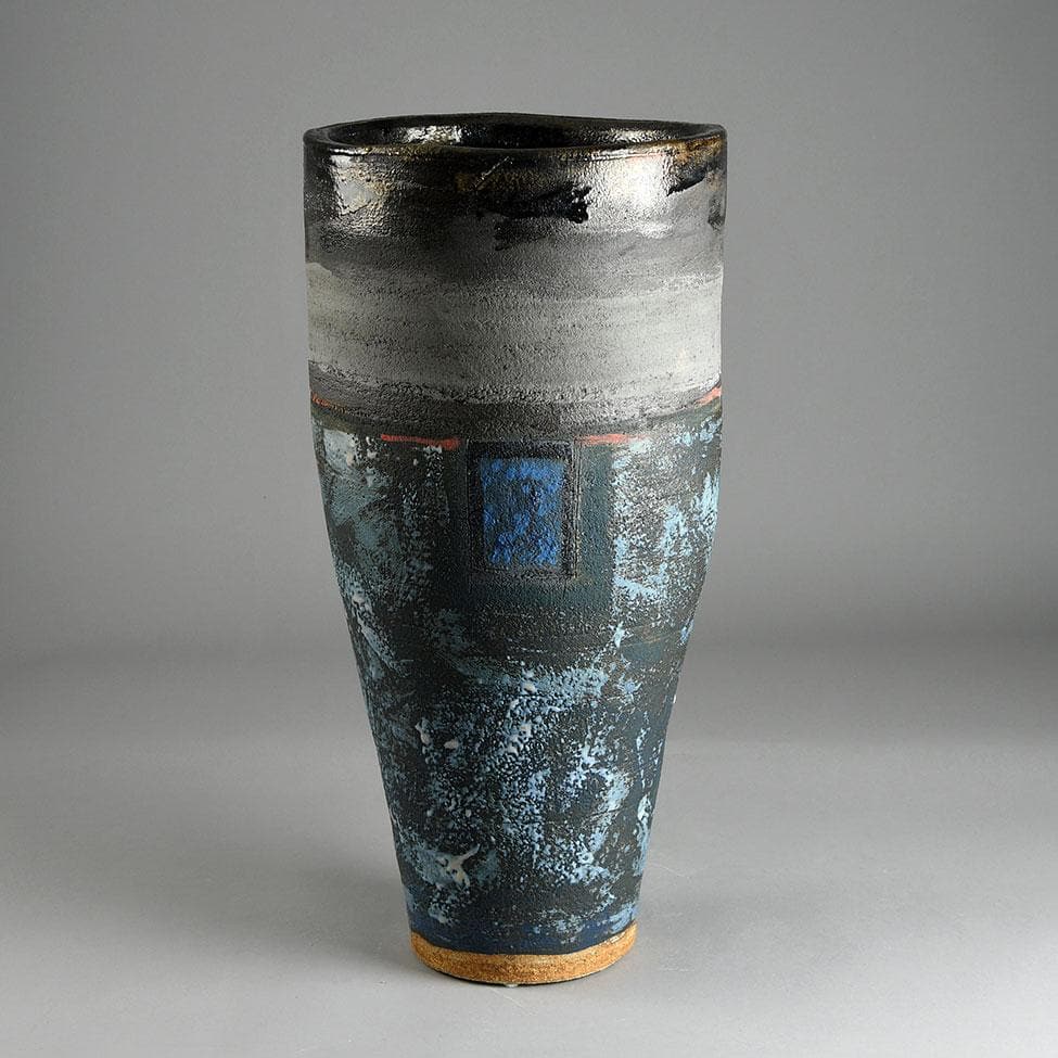 Robin Welch, UK, very large unique stoneware vase with blue glaze E7343 - Freeforms