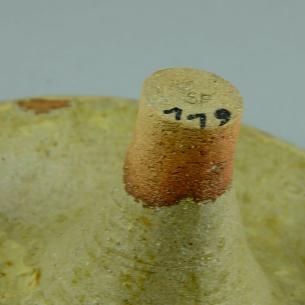 Sheila Fournier, UK, Stoneware vase with matte brown glaze C5250 - Freeforms