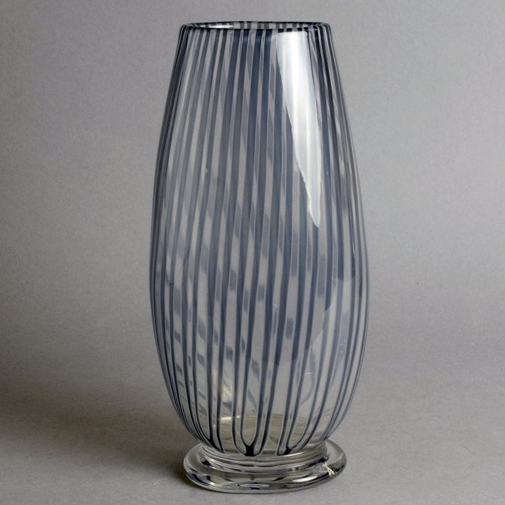 Slipgraal footed glass vase by Edward Hald for Orrefors F2114 - Freeforms