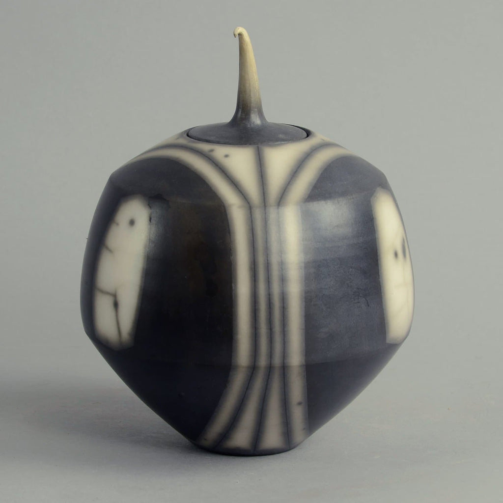 Smoke fired jar by Tim Andrews C5255 - Freeforms