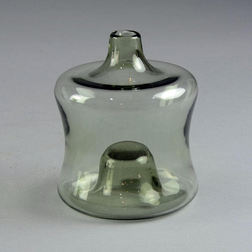 Stacking i-glass decanters in gray by Timo Sarpaneva for Iittala N8040 and N8039 - Freeforms