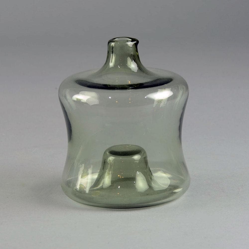 Stacking i-glass decanters in gray by Timo Sarpaneva for Iittala N8040 and N8039 - Freeforms