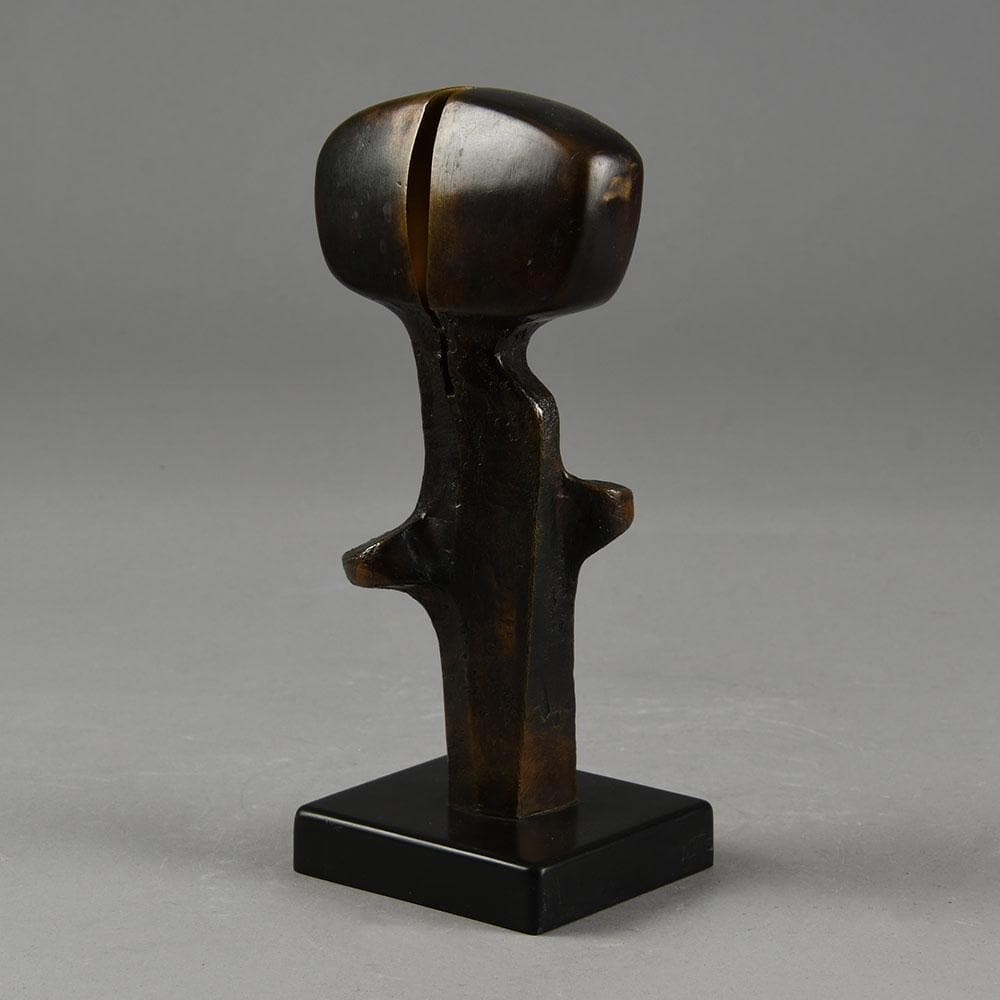 Steffen Lüttge, "Unity" bronze sculpture on black marble base F8080 - Freeforms