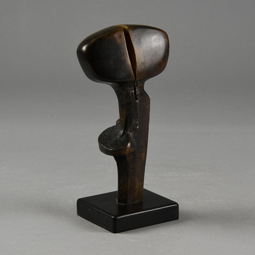 Steffen Lüttge, "Unity" bronze sculpture on black marble base F8080 - Freeforms