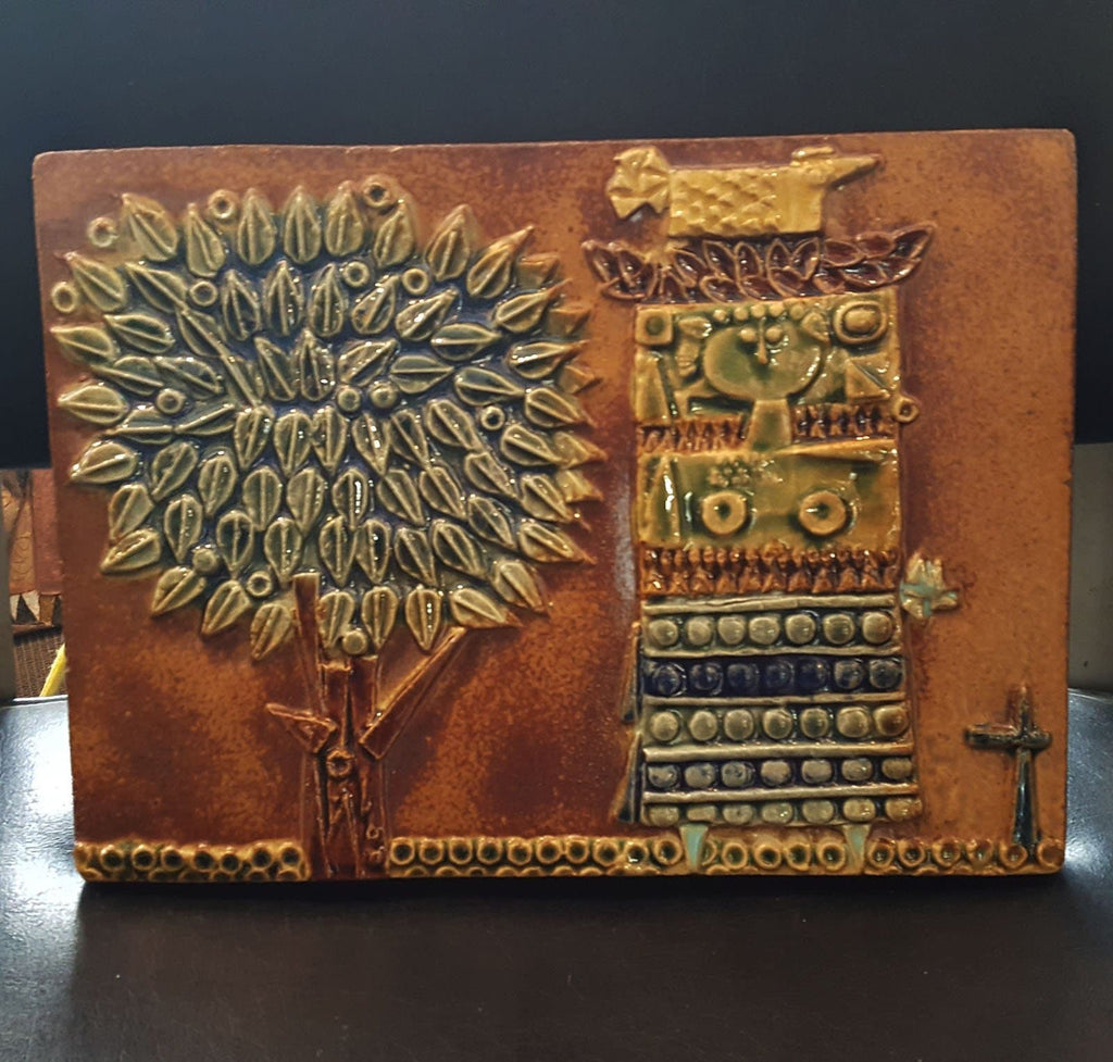 Stig Lindberg, Stoneware tile with relief illustration C5479 - Freeforms