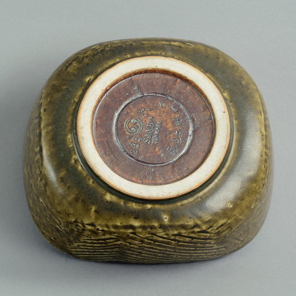 Stoneware bowl by Eva Staehr Nielsen for Saxbo B4028 - Freeforms