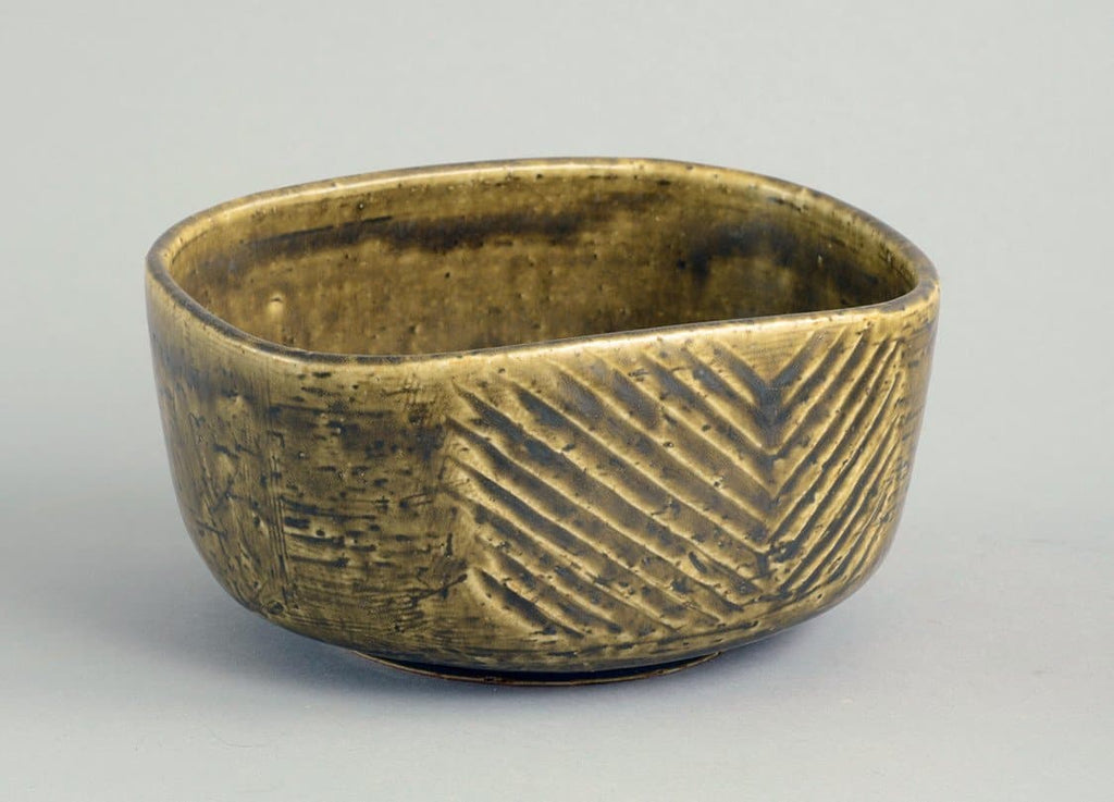 Stoneware bowl by Eva Staehr Nielsen for Saxbo B4028 - Freeforms