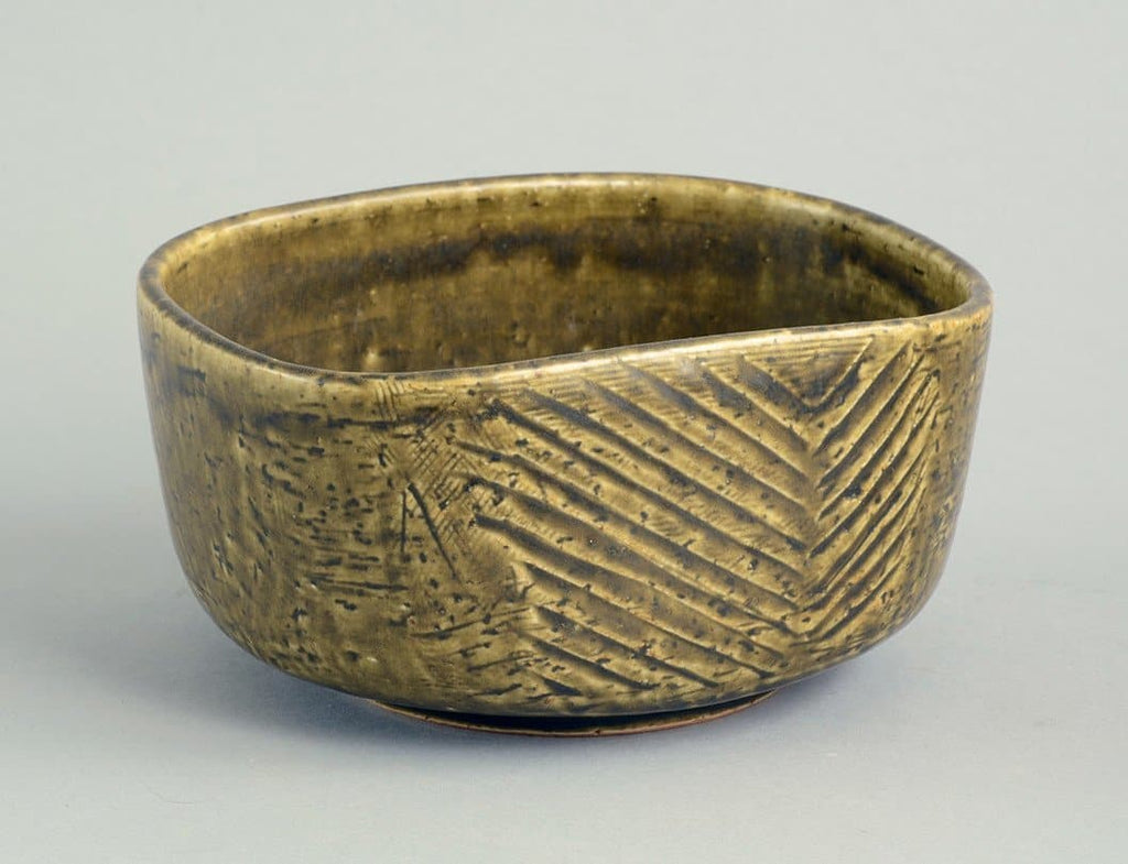 Stoneware bowl by Eva Staehr Nielsen for Saxbo B4028 - Freeforms