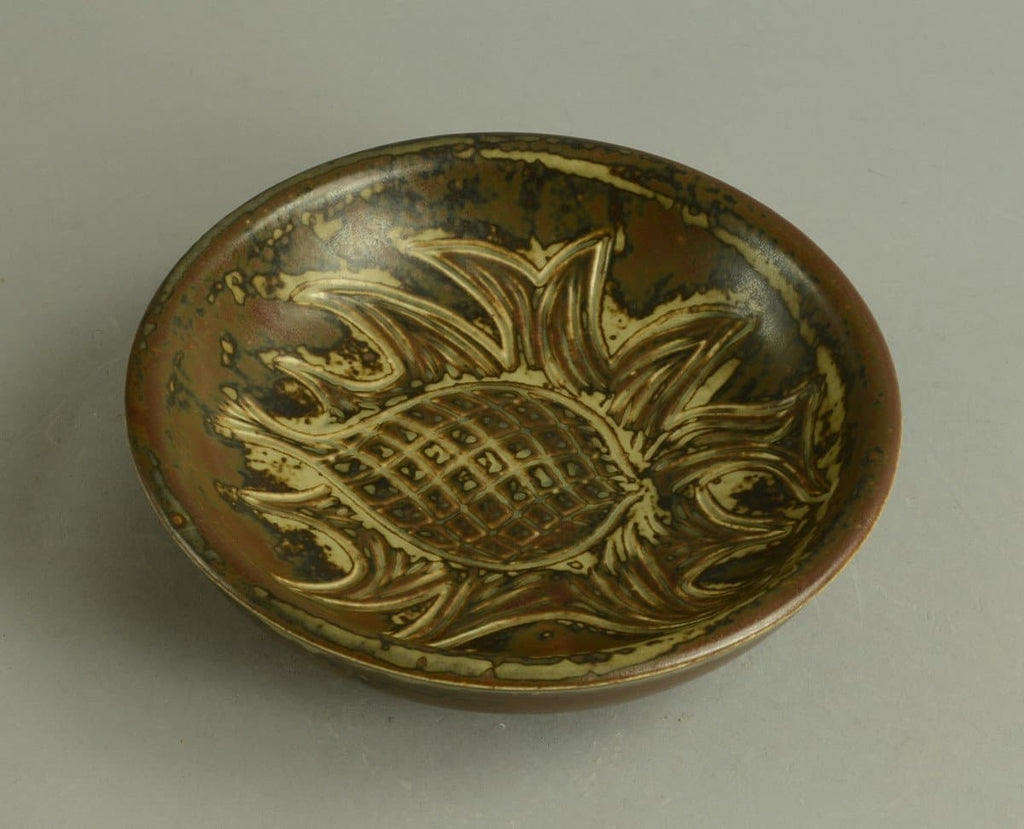 Stoneware bowl with pine cone illustration by Gerd Bogelund N6349 - Freeforms