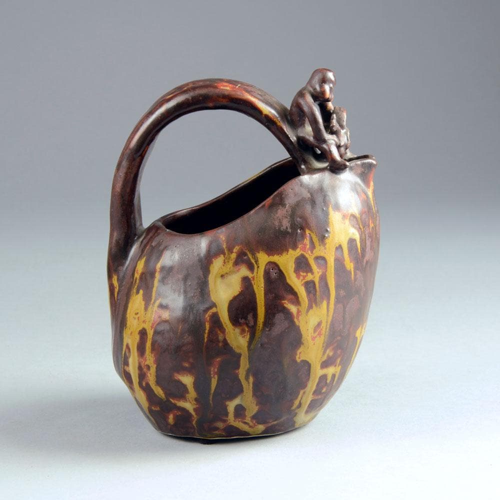 Stoneware jug by Bode Willumsen N3009 - Freeforms