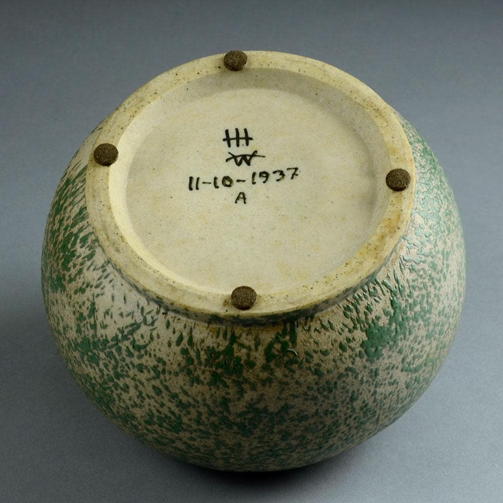 Stoneware lidded jar by Bode Willumsen N2786 - Freeforms