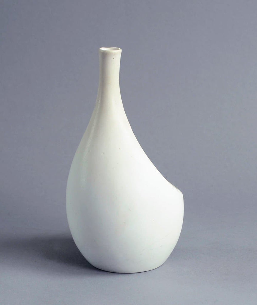 Stoneware "Pungo" vase by Stig Lindberg C5122 - Freeforms