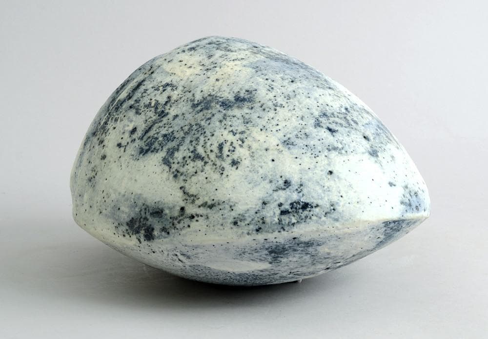 Stoneware sculptural vessel by Gunhild Åberg N9062 - Freeforms