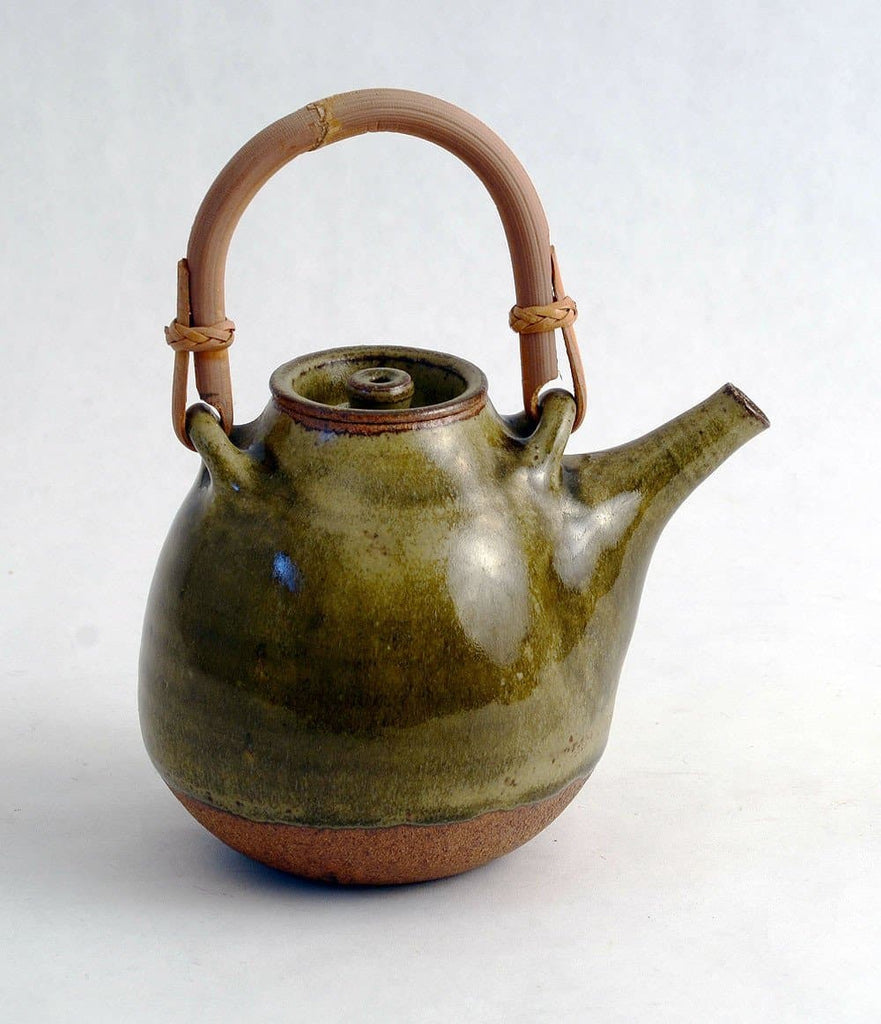Stoneware teapot by Joanna Constantinidis N8104 - Freeforms