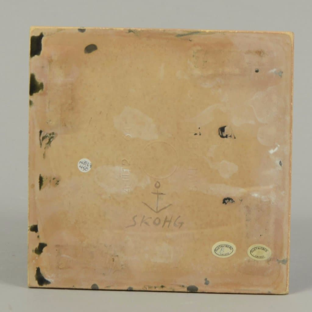 Stoneware tile by Borje Skohg N8967 - Freeforms