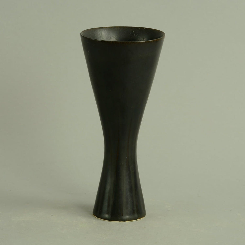 Stoneware vase by Carl Harry Stalhane C5050 - Freeforms