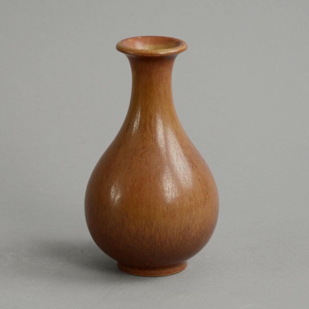Stoneware vase by Gunnar Nylund N8589 - Freeforms