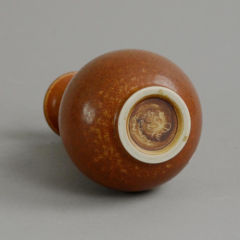 Stoneware vase by Gunnar Nylund N8589 - Freeforms