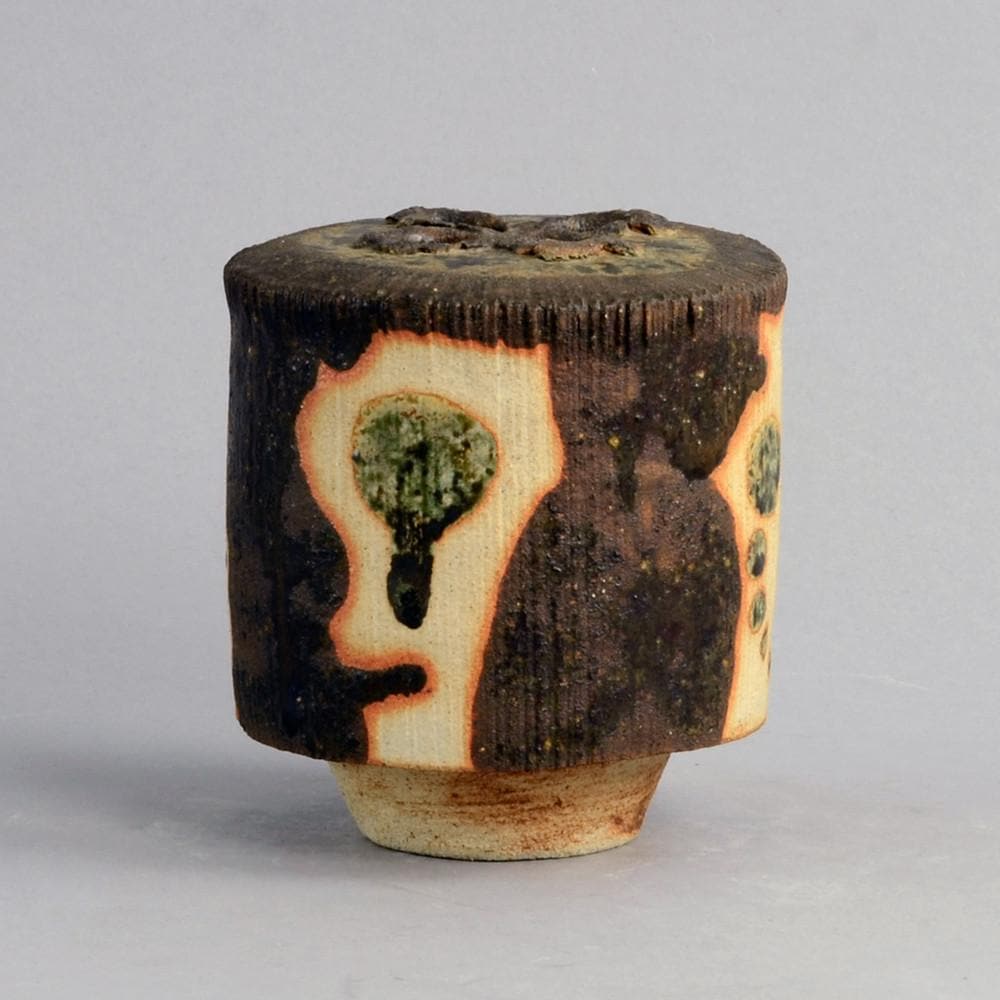 Stoneware vase by Lotte Reimers N8001 - Freeforms