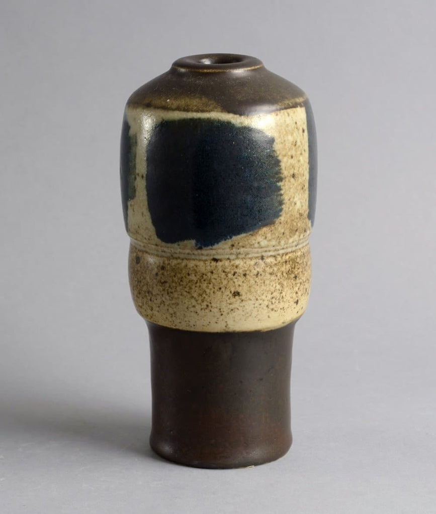 Stoneware vase by Sonngard Zweifel-Sänger N9106 - Freeforms