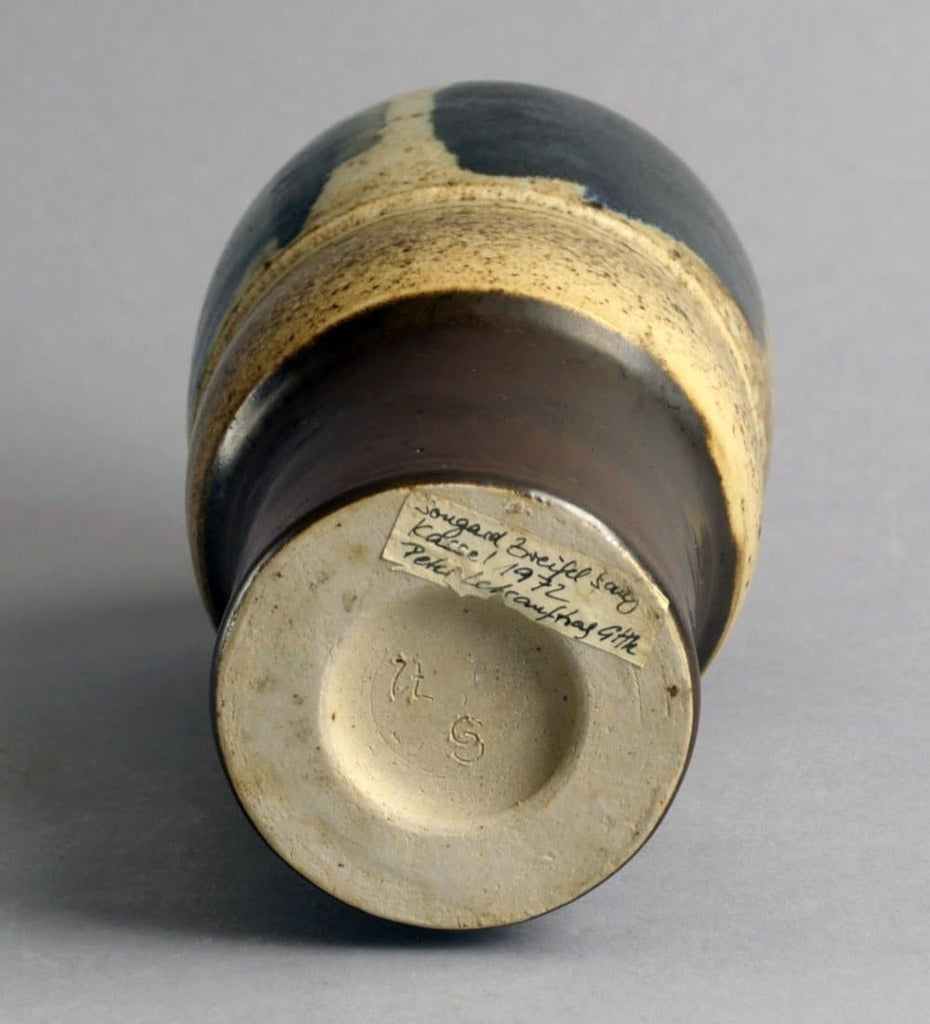 Stoneware vase by Sonngard Zweifel-Sänger N9106 - Freeforms