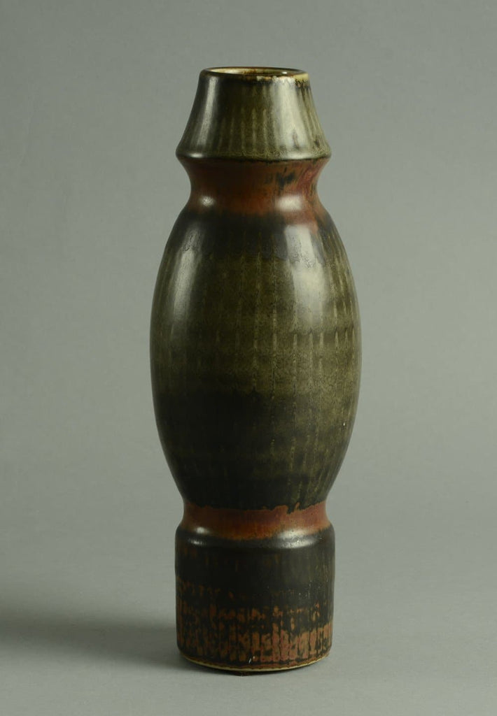 Stoneware vase with brown glaze by Carl Harry Stålhane N7144 - Freeforms
